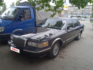 1990 Lincoln Town Car II, чёрный, 1440000 рублей, вид 1