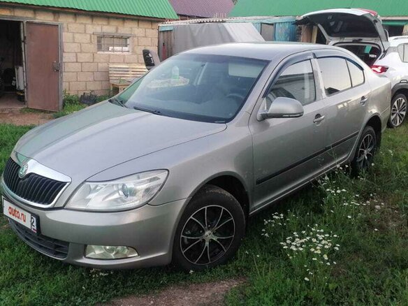 2011 Skoda Octavia II (A5) Рестайлинг, серый