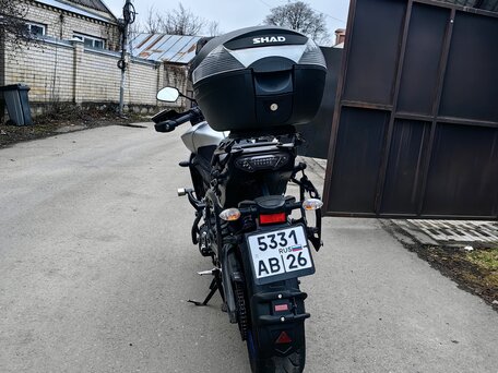 2015 Yamaha MT-09 Tracer (FJ-09), серебристый, 800000 рублей, вид 5