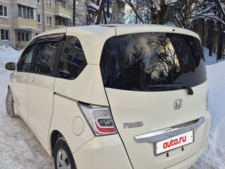 2011 Honda Freed I Рестайлинг, белый, 1120000 рублей, вид 5