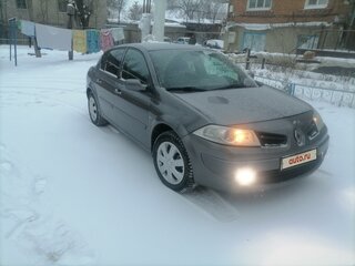 2008 Renault Megane II Рестайлинг, серый, 750000 рублей, вид 1