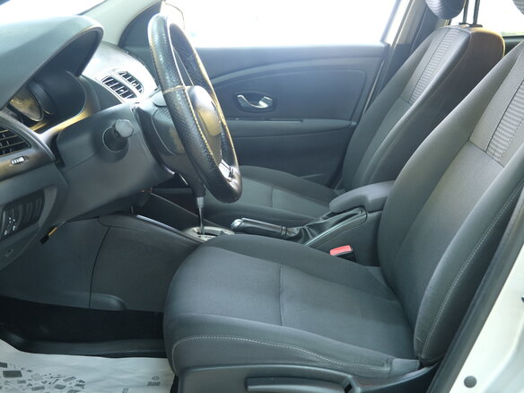 2011 Renault Fluence I, серый - вид 6