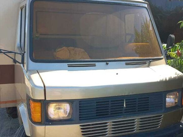 1984 Mercedes-Benz T2, коричневый, 740000 рублей - вид 10