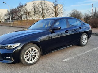 2019 BMW 3 серии 320i VII (G2x), чёрный, 2590000 рублей, вид 3