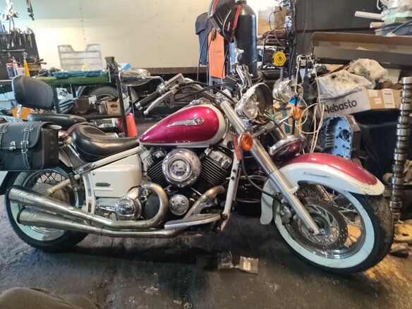 2001 Yamaha XVS400 Drag Star, белый, 350000 рублей - вид 6