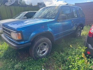 1990 Mazda Navajo, синий, 500000 рублей, вид 2