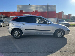 2004 Ford Focus I Рестайлинг, серебристый, 280000 рублей, вид 3