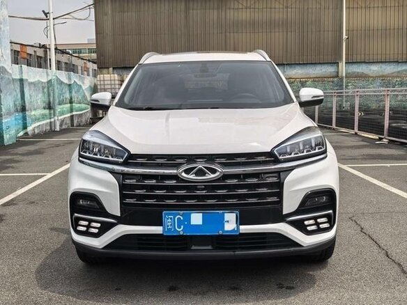 2021 Chery Tiggo 8 I, белый - вид 1