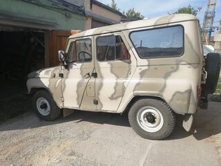 1995 УАЗ 31514, чёрный, 400000 рублей, вид 1