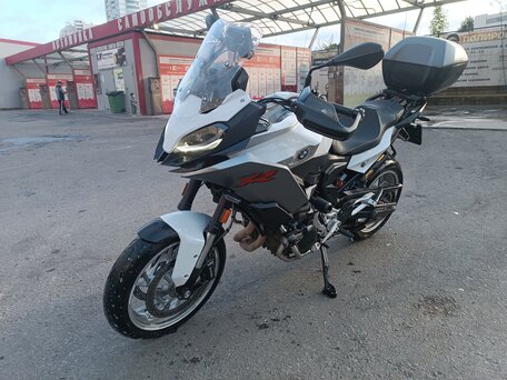 2023 BMW F 900 XR, белый, 970000 рублей, вид 3