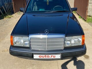 1992 Mercedes-Benz W124 200, чёрный, 600000 рублей, вид 2