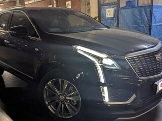 2022 Cadillac XT5 I Рестайлинг, чёрный, 4900000 рублей, вид 2
