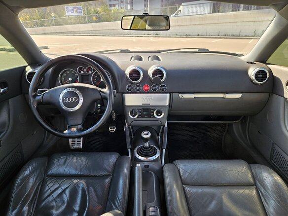 1999 Audi TT I (8N), серый, 700000 рублей - вид 8