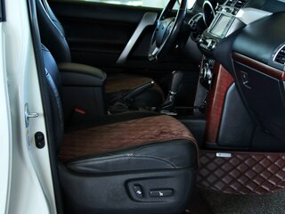 2014 Toyota Land Cruiser Prado 150 Series Рестайлинг 1, белый, 4250000 рублей, вид 5