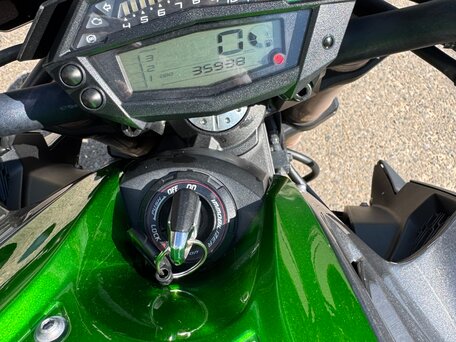 2014 Kawasaki Z 1000, зелёный, 800000 рублей, вид 3