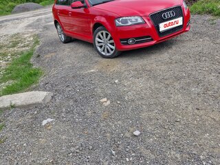 2011 Audi A3 II (8P) Рестайлинг 2, красный, 725000 рублей, вид 2