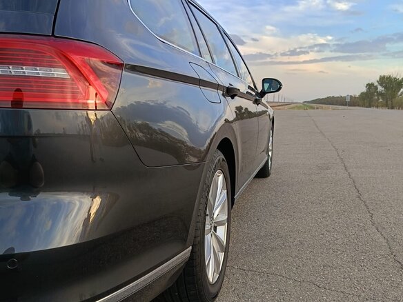 2019 Volkswagen Passat B8, серый, 2500000 рублей - вид 3