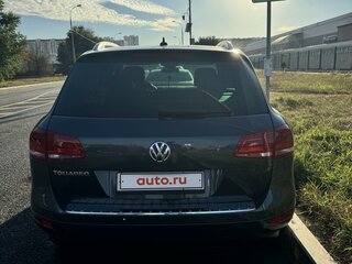 2013 Volkswagen Touareg II, серый, 2500000 рублей, вид 3