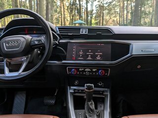 2020 Audi Q3 45 TFSI II (F3), чёрный, 2790000 рублей, вид 4