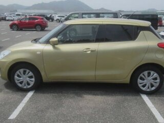 2018 Suzuki Swift V, золотистый, 800000 рублей, вид 2