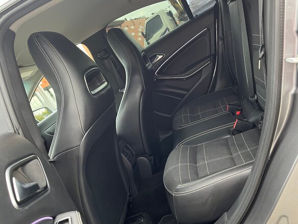 2014 Mercedes-Benz CLA 200 I (C117, X117), серый, 2500000 рублей - вид 13