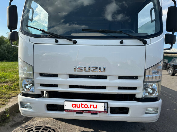 2017 Isuzu Elf (N-series), белый, 3600000 рублей - вид 3