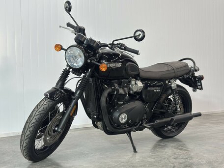 2017 Triumph Bonneville T120, чёрный, 879000 рублей, вид 1