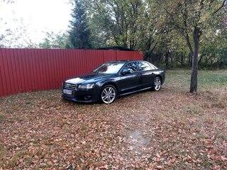 2016 Audi A8 Long III (D4) Рестайлинг, серый, 3100000 рублей, вид 1