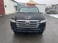 2023 Toyota Land Cruiser 300 Series, чёрный, 14300000 рублей - вид 3