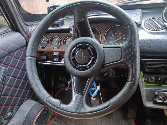 1992 Lada (ВАЗ) 2106, бежевый, 110000 рублей - вид 5
