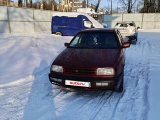 1993 Volkswagen Vento, красный, 120000 рублей, вид 2