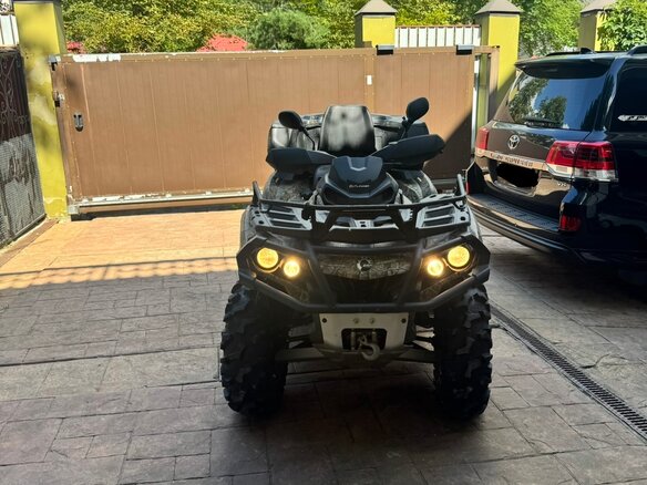 2014 BRP Can-Am Outlander 1000, зелёный, 1200000 рублей