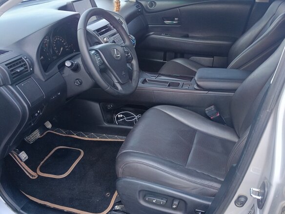 2011 Lexus RX 270 III, серебристый, 2250000 рублей - вид 7
