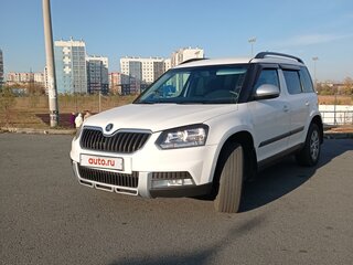 2015 Skoda Yeti I Рестайлинг, белый, 1420000 рублей, вид 1
