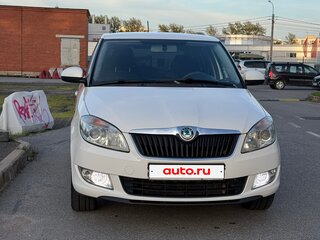 2012 Skoda Fabia II Рестайлинг, белый, 630000 рублей, вид 2