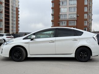 2011 Toyota Prius III (XW30), белый, 960000 рублей, вид 5