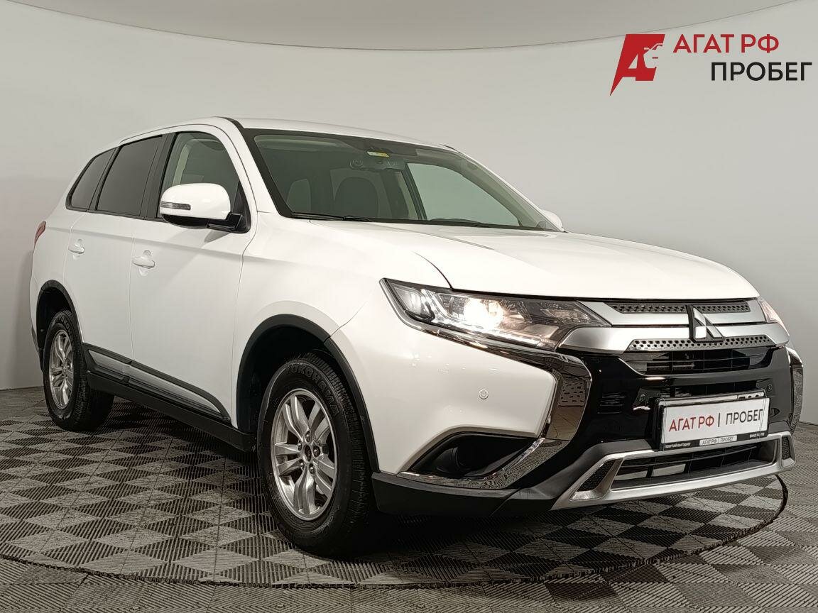Открыть фотографии: Mitsubishi Outlander III Рестайлинг 2
