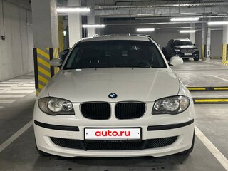 2009 BMW 1 серии 116i I (E81/E82/E87/E88) Рестайлинг, белый, 750000 рублей, вид 1