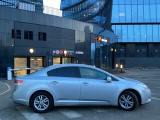 2010 Toyota Avensis III, серебристый, 810000 рублей, вид 4