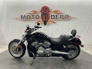 2004 Harley-Davidson V-Rod, чёрный, 620000 рублей, вид 2