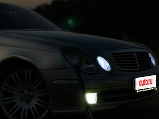 2003 Mercedes-Benz E-Класс 320 III (W211, S211), серебристый, 750000 рублей, вид 5