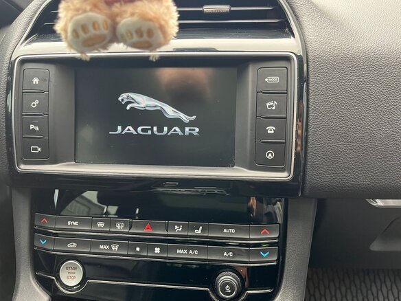 2017 Jaguar F-Pace I, серый, 2190000 рублей - вид 20
