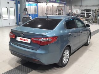 2013 Kia Rio 4-speed III, голубой, 850000 рублей, вид 4
