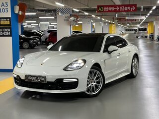 2019 Porsche Panamera 4 Executive II, белый, 8800000 рублей, вид 2