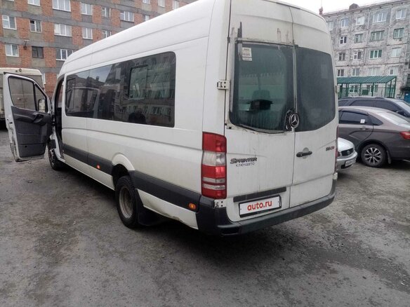 2011 Mercedes-Benz Sprinter, белый, 1800000 рублей - вид 4