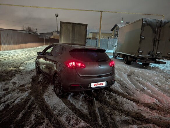 2014 Kia Ceed II, коричневый, 1090000 рублей - вид 12