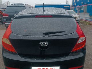 2014 Hyundai Solaris I Рестайлинг, чёрный, 780000 рублей, вид 4
