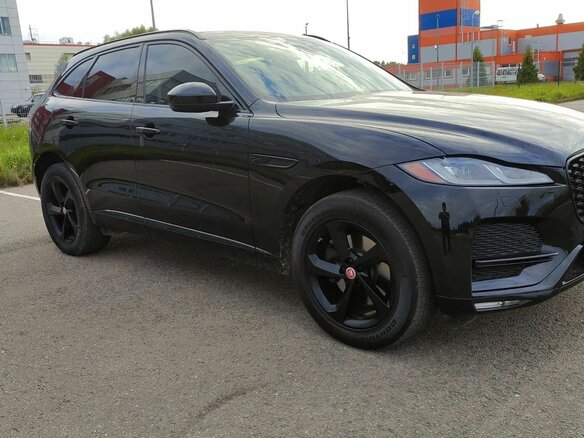 2022 Jaguar F-Pace I Рестайлинг, чёрный, 6550000 рублей - вид 4