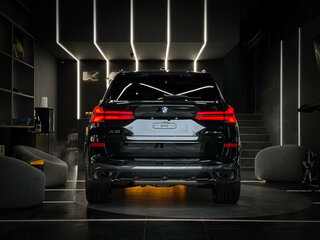 2025 BMW X5 40d IV (G05/G18) Рестайлинг, чёрный, 15600000 рублей, вид 4