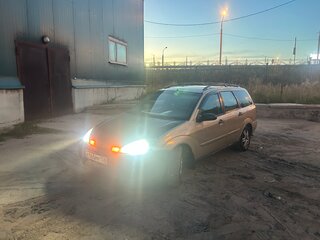 2000 Ford Focus I (North America), золотистый, 250000 рублей, вид 3